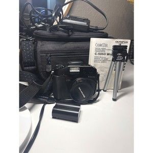 Olympus CAMEDIA C-5060 Wide Zoom Digital Camera Case Charger Manual WORKS